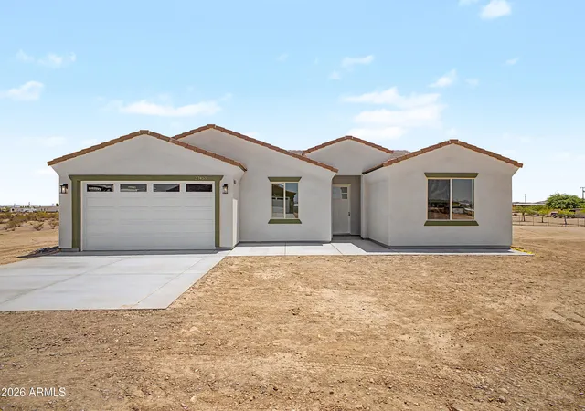 Homes for sale in Tonopah, AZ | 37455 W Hayes, Tonopah, AZ 85354 | MLS# 7051667