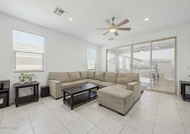5th image of 1225 E Jahns Dr, Casa Grande, AZ 85122 | MLS# 7052552