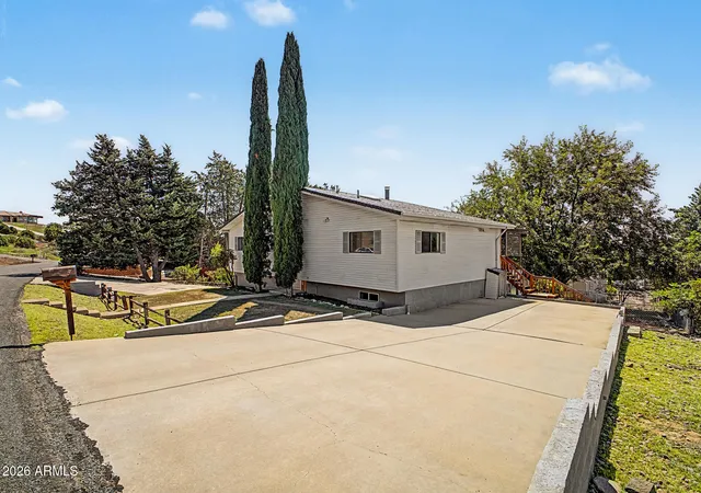 Photo 2 of Single family home for sale at 11205 E Ironwood Ln, Dewey, AZ 86327 | MLS# 7073488 | Listing updated on 2026-09-13