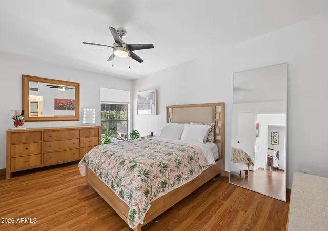 Listing Photo 4 - Condo for sale in building located at 2 W Georgia Ave, Phoenix, AZ 85013 - Unit #7