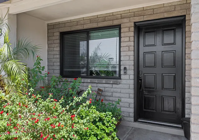 Photo 3 of Single family home for sale at 2958 E Contessa St, Mesa, AZ 85213 | MLS# 7053530 | Listing updated on 2026-09-11