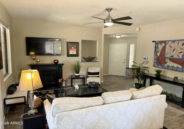 Photo 3 of Townhouse for sale at 15252 N 100th Street #1146, Scottsdale, AZ 85260 | MLS# 7052230 | Listing updated on 2026-08-11