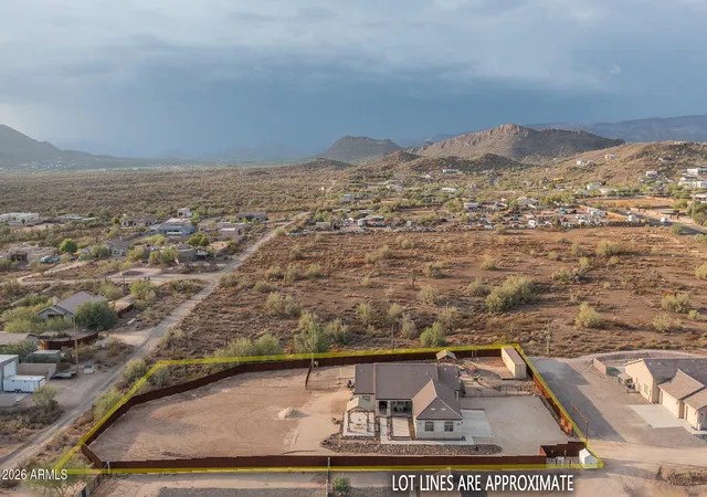 Photo 1 of Single family home for sale at 39722 N New River Rd, Phoenix, AZ 85086 | MLS# 7057221 | Listing updated on 2026-08-16