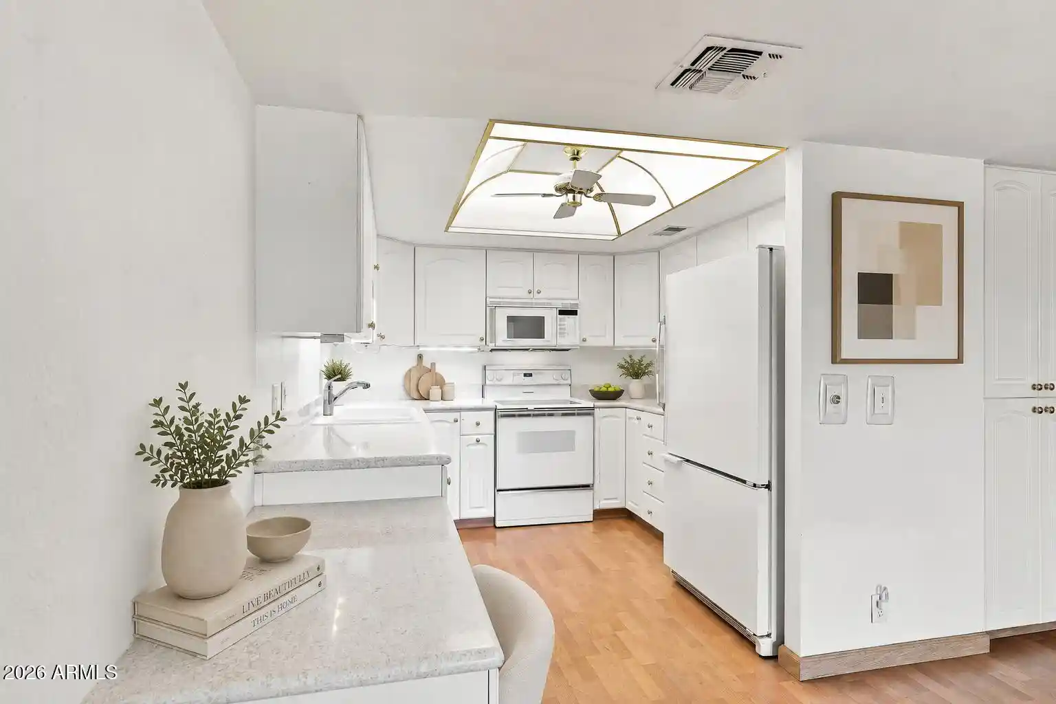 2nd image of 7820 E Camelback Rd, Scottsdale, AZ 85251