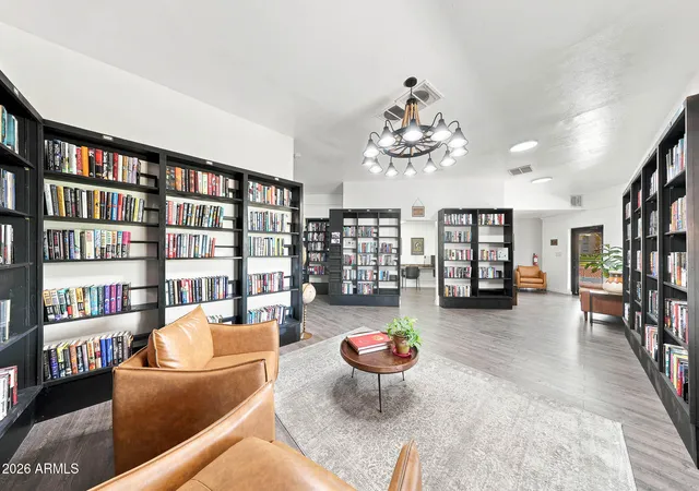 2nd image of 7820 E Camelback Rd, Scottsdale, AZ 85251
