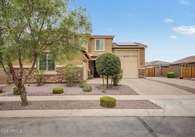 4th image of 17352 W Hedgehog Pl, Surprise, AZ 85387 | MLS# 7062622