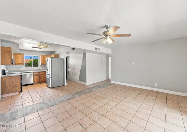 5th image of 1831 W 3Rd Pl, Mesa, AZ 85201 | MLS# 7054288