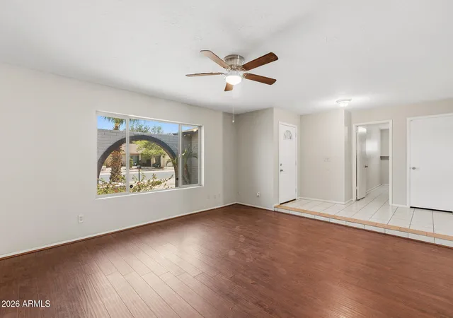 2nd image of 5620 W Hearn Rd, Glendale, AZ 85306 | MLS# 7052061