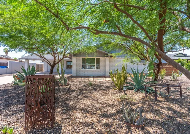 Photo 2 of Single family home for sale at 1553 W Plana Ave, Mesa, AZ 85202 | MLS# 7052207 | Listing updated on 2026-08-24
