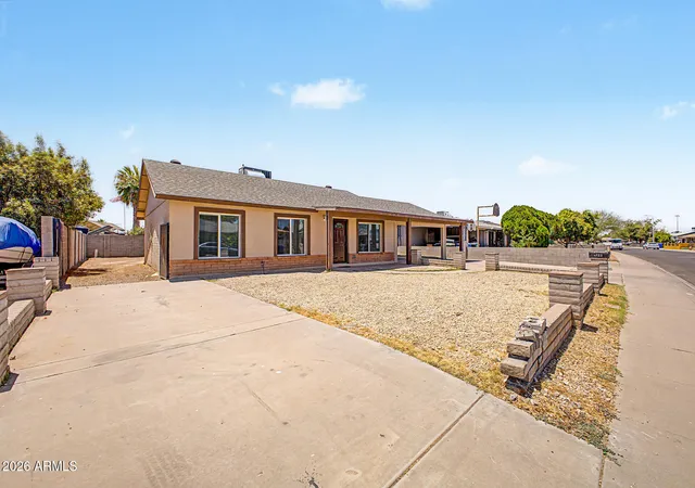 Photo 3 of Sale Pending at 4123 W Holly St, Phoenix, AZ 85009 | MLS# 7052162 | Listing updated on 2026-09-16
