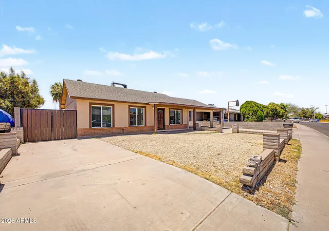 Photo 3 of Sale Pending at 4123 W Holly St, Phoenix, AZ 85009 | MLS# 7052162 | Listing updated on 2026-09-16