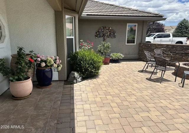 Photo 2 of Single family home for sale at 1930 Golf View Ln, Prescott, AZ 86301 | MLS# 7052215 | Listing updated on 2026-09-20
