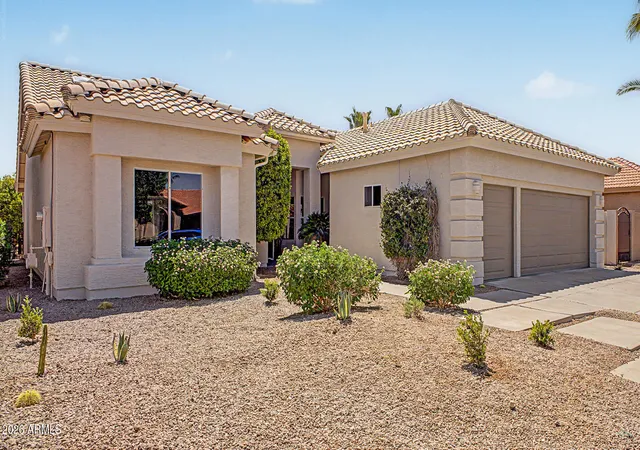 2nd image of 24733 S Saddletree Dr, Sun Lakes, AZ 85248 | MLS# 7052364