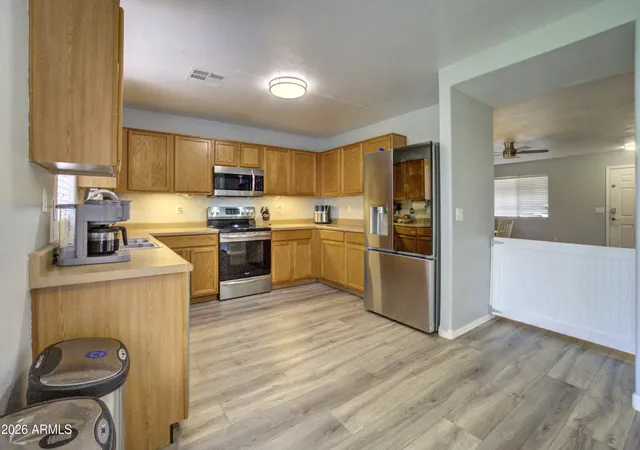 Photo 3 of Single family home for sale at 40110 N Thoroughbred Way, San Tan Valley, AZ 85140 | MLS# 7052677 | Listing updated on 2026-09-18