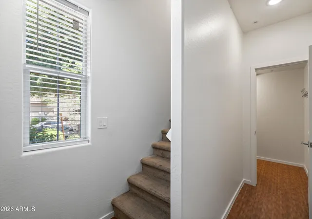 4th image of 2304 E Hidalgo Ave, Phoenix, AZ 85040 | MLS# 7059542