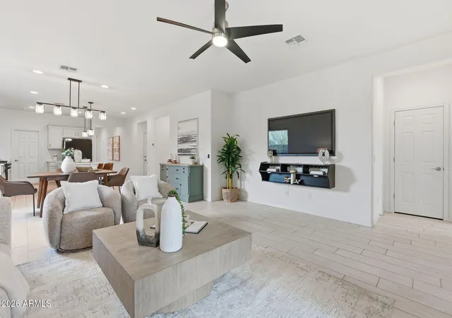 2nd image of 5718 W Jones Ave, Phoenix, AZ 85043 | MLS# 7052854