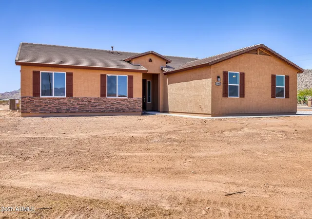 Photo 2 of Single family home for sale at 17965 N Stonebluff Rd, Maricopa, AZ 85139 | MLS# 7052859 | Listing updated on 2026-10-07