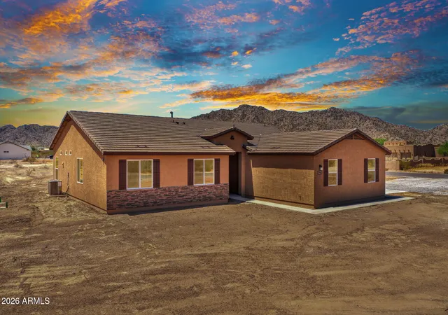 Photo 1 of Single family home for sale at 17965 N Stonebluff Rd, Maricopa, AZ 85139 | MLS# 7052859 | Listing updated on 2026-10-07