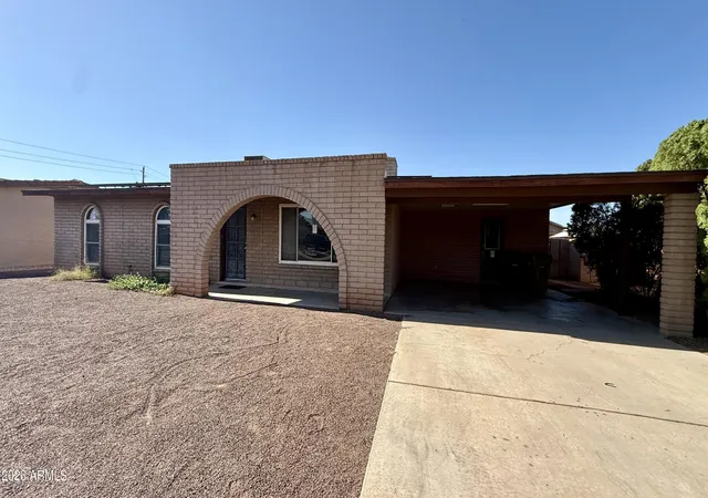 Homes for sale in Goodyear, AZ | 610 E Via Elena St, Goodyear, AZ 85338 | MLS# 7052291
