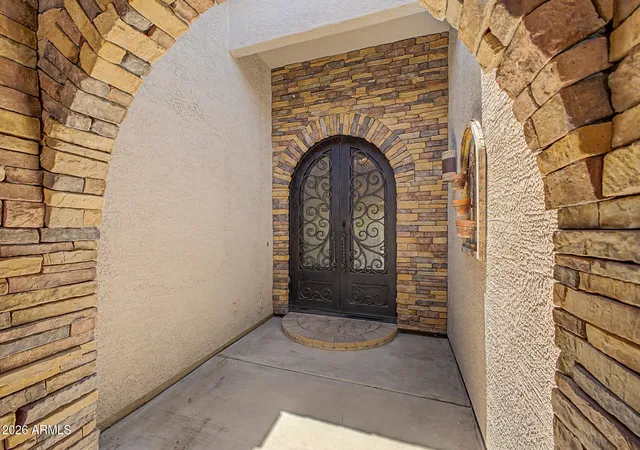 Photo 2 of Sale Pending at 27418 N 45th Way, Cave Creek, AZ 85331 | MLS# 7052289 | Listing updated on 2026-09-09