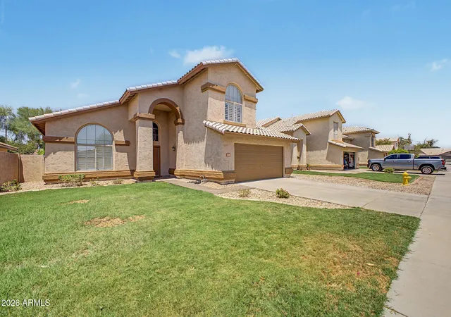 Photo 3 of Single family home for sale at 1848 E Aspen Way, Gilbert, AZ 85234 | MLS# 7052675 | Listing updated on 2026-08-18