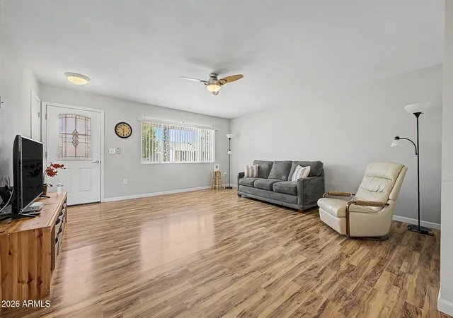 4th image of 10020 W Cumberland Dr, Sun City, AZ 85351 | MLS# 7052537