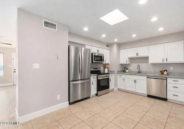 3rd image of 14633 N 33Rd Ave, Phoenix, AZ 85053 | MLS# 7052918