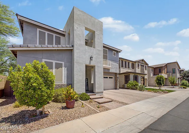 Photo 3 of Single family home for sale at 200 E Wisteria Dr, Chandler, AZ 85286 | MLS# 7052436 | Listing updated on 2026-08-11