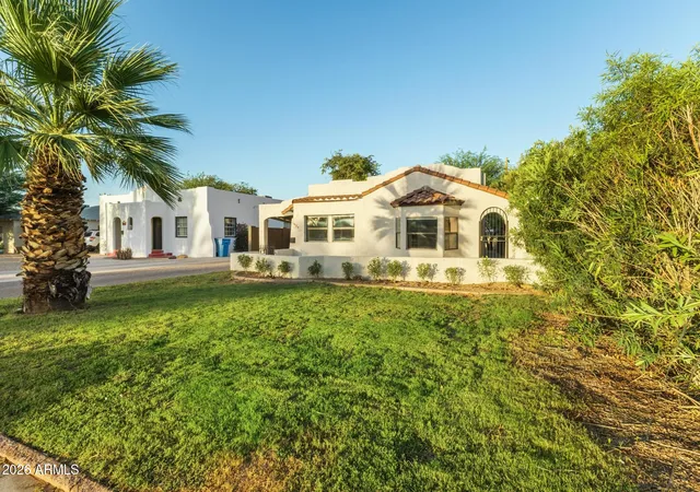 Photo 3 of Single family home for sale at 1629 N 17th Avenue, Phoenix, AZ 85007 | MLS# 7052514 | Listing updated on 2026-08-11