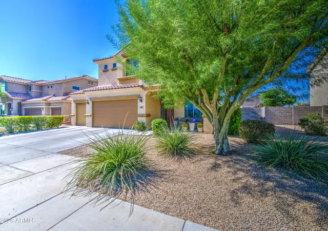3rd image of 12202 W Del Rio Ln, Avondale, AZ 85323 | MLS# 7052811