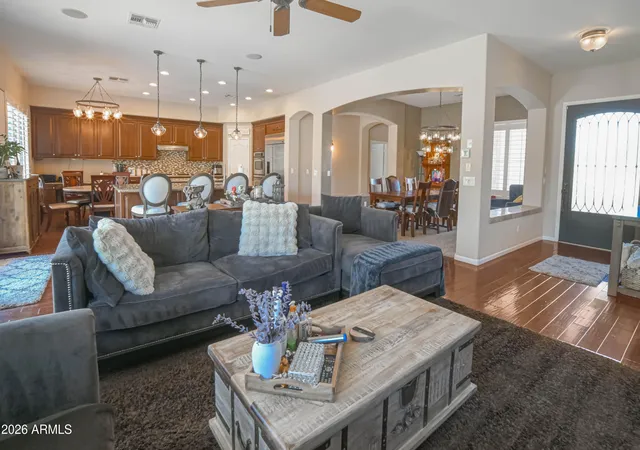 Photo 1 of Single family home for sale at 4019 E Del Rio St, Gilbert, AZ 85295 | MLS# 7052613 | Listing updated on 2026-09-02