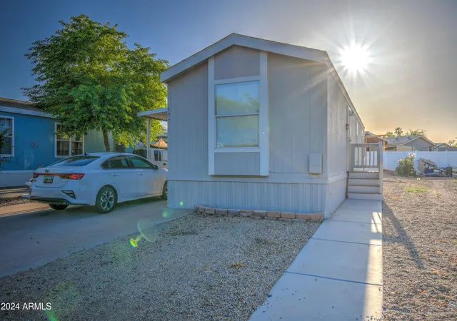 3rd image of 1650 S Arizona Ave #177, Chandler, AZ 85286 | MLS# 7052565