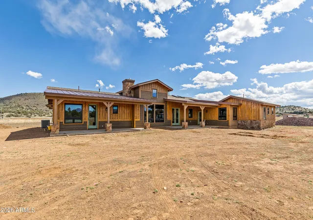 3rd image of 6570 Meadows Ln, Flagstaff, AZ 86004 | MLS# 7052574