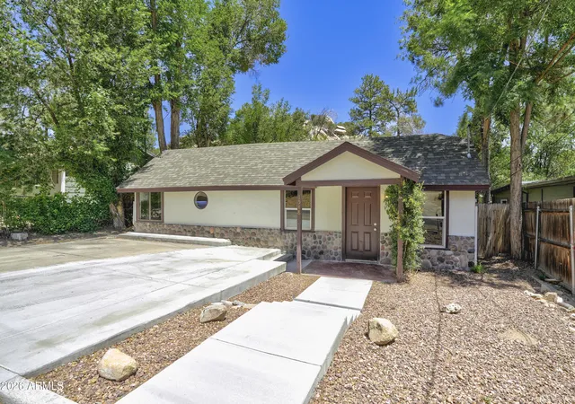 Photo 3 of Single family home for sale at 1548 Oregon Ave, Prescott, AZ 86305 | MLS# 7052605 | Listing updated on 2026-09-04