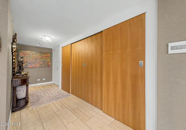 2nd image of 2201 N Central Ave #2F, Phoenix, AZ 85004 | MLS# 7055323
