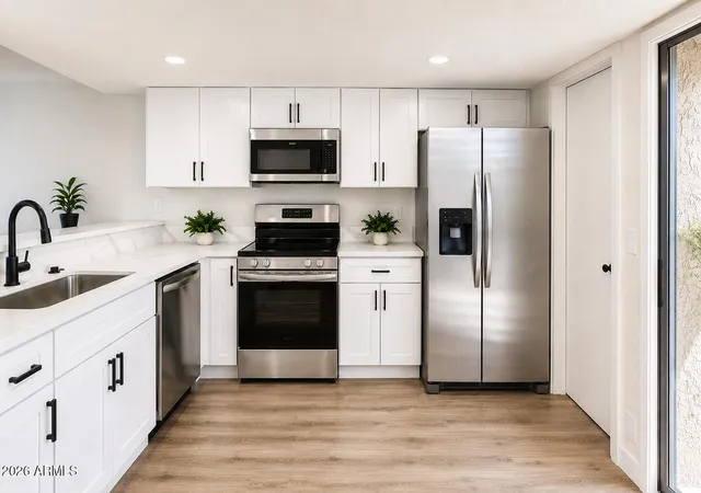 2nd image of 19601 N 7 Th Sts N #1093, Phoenix, AZ 85024 | MLS# 7067542