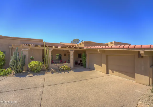 Homes for sale in Carefree, AZ | 1204 E Mesquite Dr, Carefree, AZ 85377 | MLS# 7052672