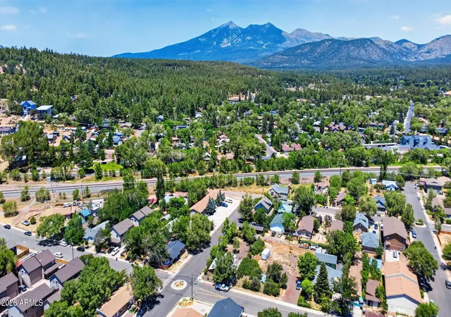 Photo 4 of Single family home for sale at 530 W Tombstone Ave, Flagstaff, AZ 86001 | MLS# 7052720 | Listing updated on 2026-09-07