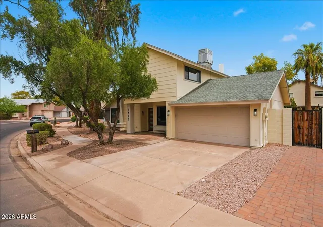 5th image of 1865 S Ash Cir, Mesa, AZ 85202 | MLS# 7052997