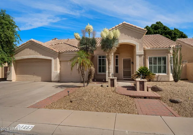 1st image of 1252 W Bruce Ave, Gilbert, AZ 85233 | MLS# 7052755