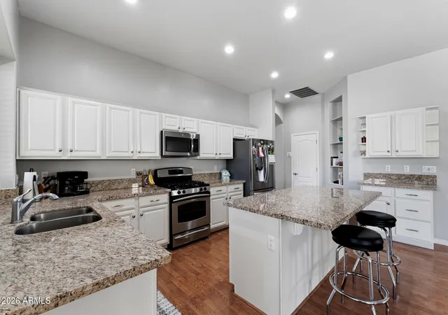3rd image of 1252 W Bruce Ave, Gilbert, AZ 85233 | MLS# 7052755