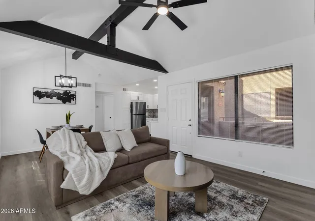 Listing Photo 4 - Condo for sale in building located at 5122 E Shea Blvd, Scottsdale, AZ 85254 - Unit #2096