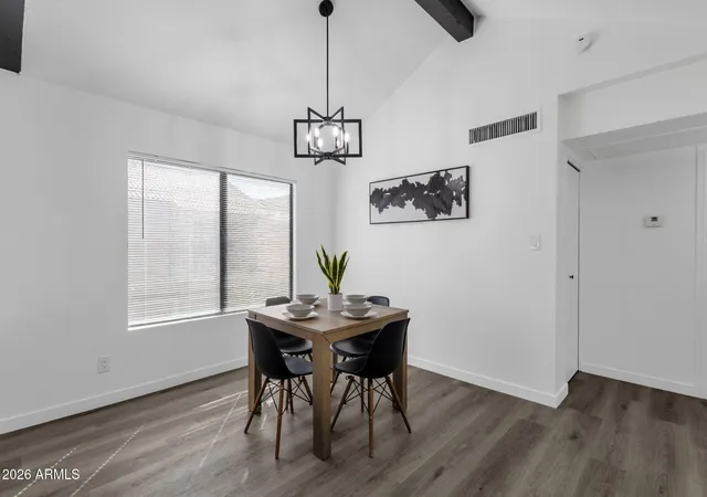 Listing Photo 5 - Condo for sale in building located at 5122 E Shea Blvd, Scottsdale, AZ 85254 - Unit #2096