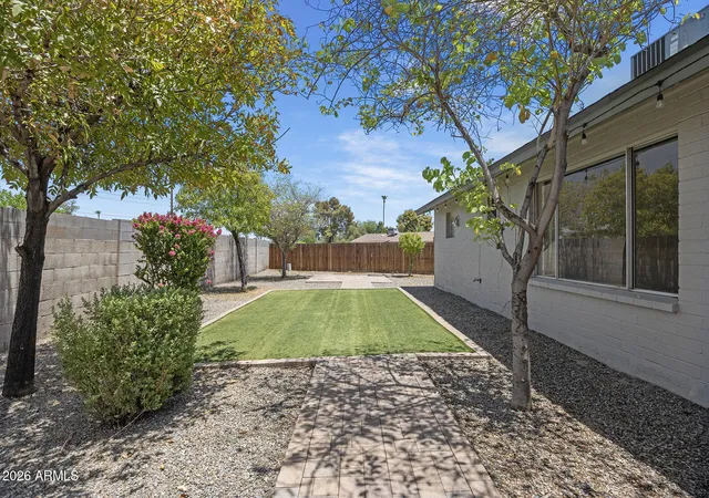 Photo 2 of Single family home for sale at 2522 W Olla Cir, Mesa, AZ 85202 | MLS# 7054751 | Listing updated on 2026-09-06