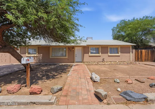 2nd image of 2964 N 53rd Dr, Phoenix, AZ 85031 | MLS# 7062351