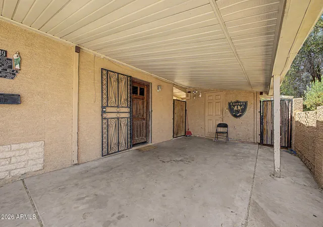 Photo 3 of Single family home for sale at 6909 W Wolf St, Phoenix, AZ 85033 | MLS# 7052899 | Listing updated on 2026-08-04