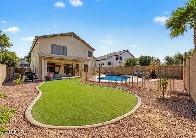 Photo 3 of Single family home for sale at 284 W Goldfinch Way, Chandler, AZ 85286 | MLS# 7055253 | Listing updated on 2026-09-10