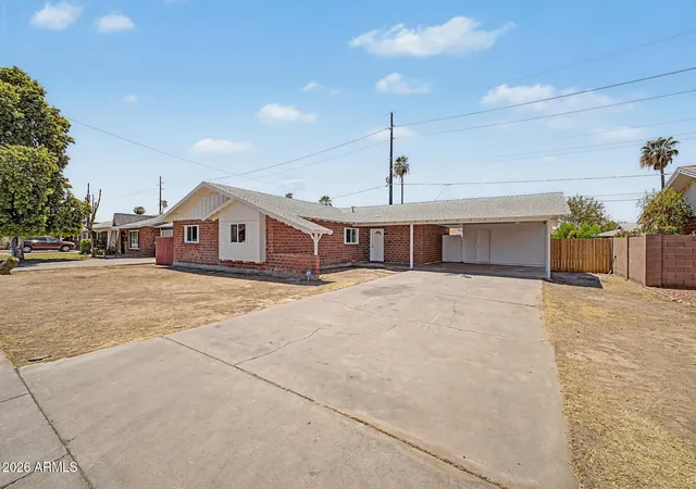 Photo 2 of Single family home for sale at 4031 W Claremont St, Phoenix, AZ 85019 | MLS# 7053337 | Listing updated on 2026-09-18
