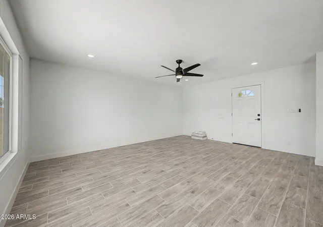 Photo 4 of Single family home for sale at 4031 W Claremont St, Phoenix, AZ 85019 | MLS# 7053337 | Listing updated on 2026-09-18