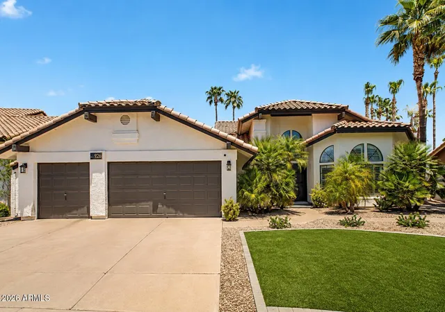 2nd image of 926 W Coast Dr, Gilbert, AZ 85233 | MLS# 7053009